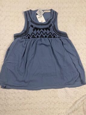 Miaomiao Blue Embroidered Sleeveless Tank